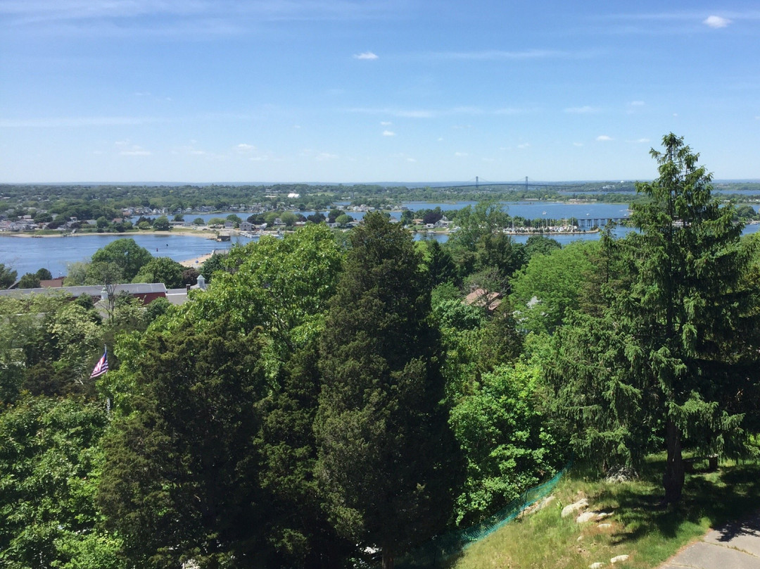 Fort Barton-Tiverton必去景点