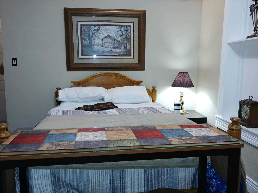 Silver Horseshoe Inn主图