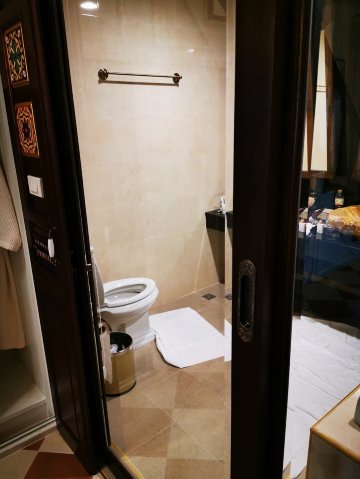 安葩洼出查武里斯里酒店-portrait