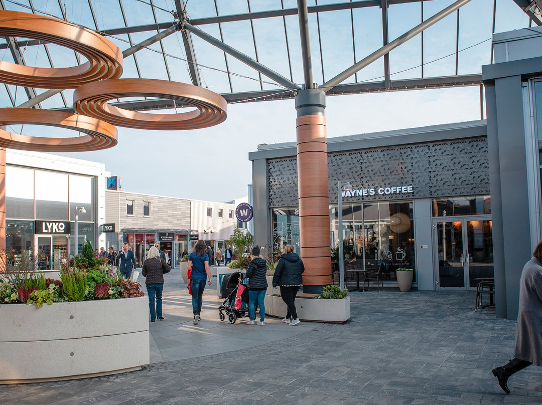 Hede Fashion Outlet-孔斯巴卡必去景点