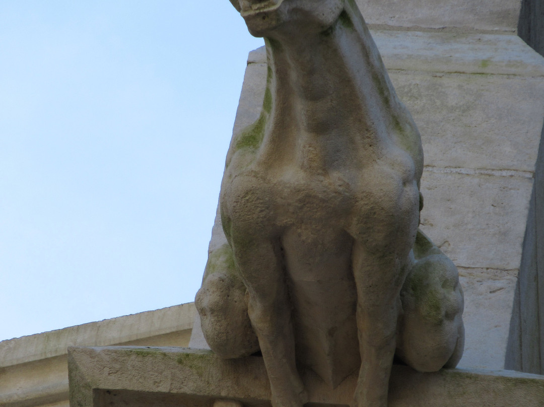 Cathédrale Saint-Cyr-et-Sainte-Julitte景点图片