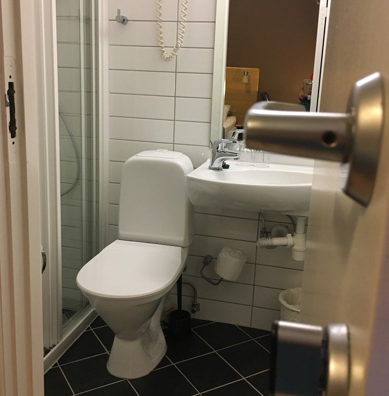 霍达海曼贝斯特韦斯特酒店-浴室