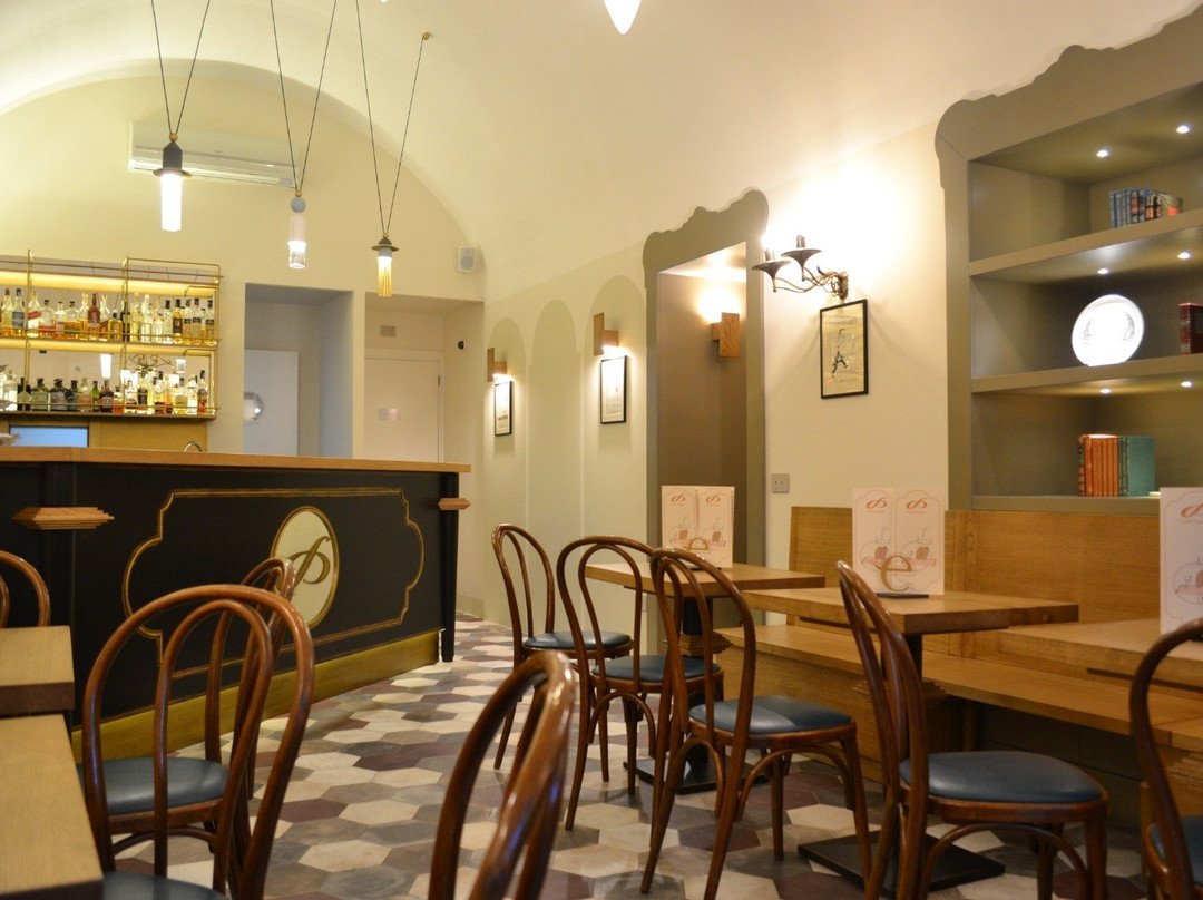 Caffe Pisanelli-Tricase必去景点