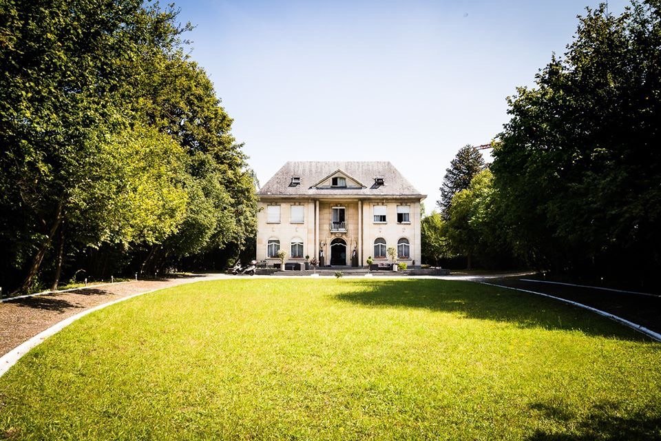 Le Manoir du Prince de Liege-官方