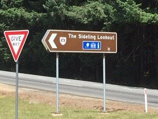 Sideling Range Lookout景点图片