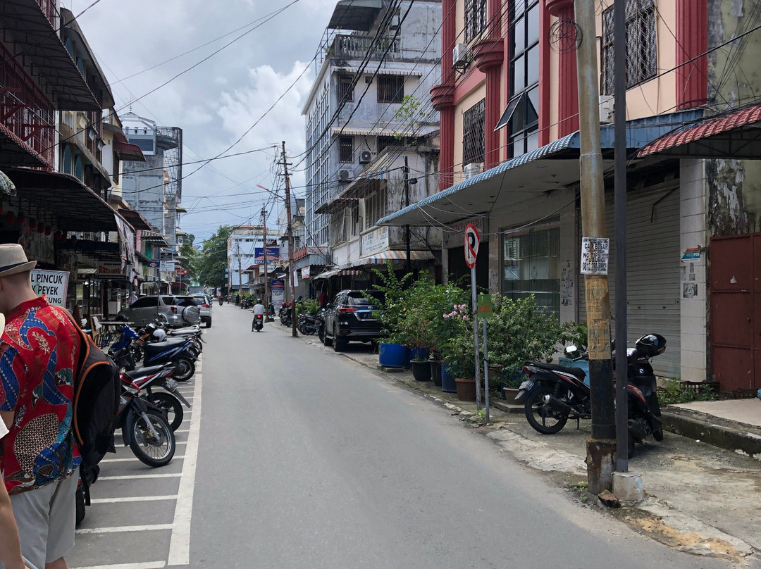 彩虹度假酒店主图