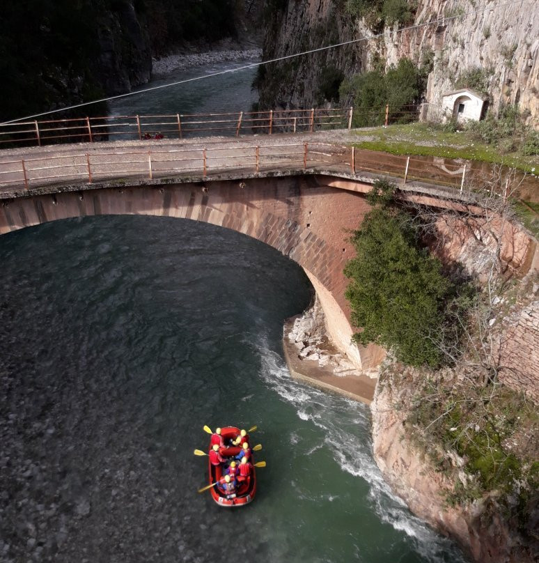 Trekking Hellas - Karpenisi Day Tours景点图片