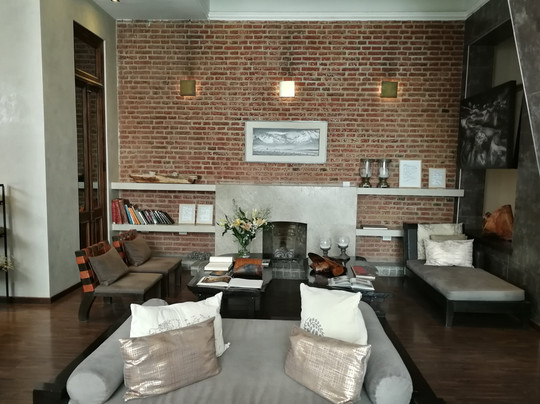 阿祖尔瑞尔精品酒店主图