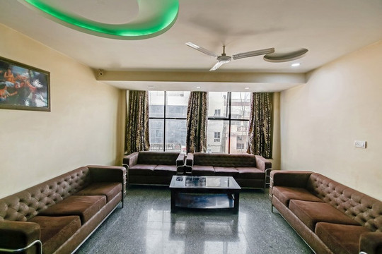 Capital O 2906 Hotel Radiance主图