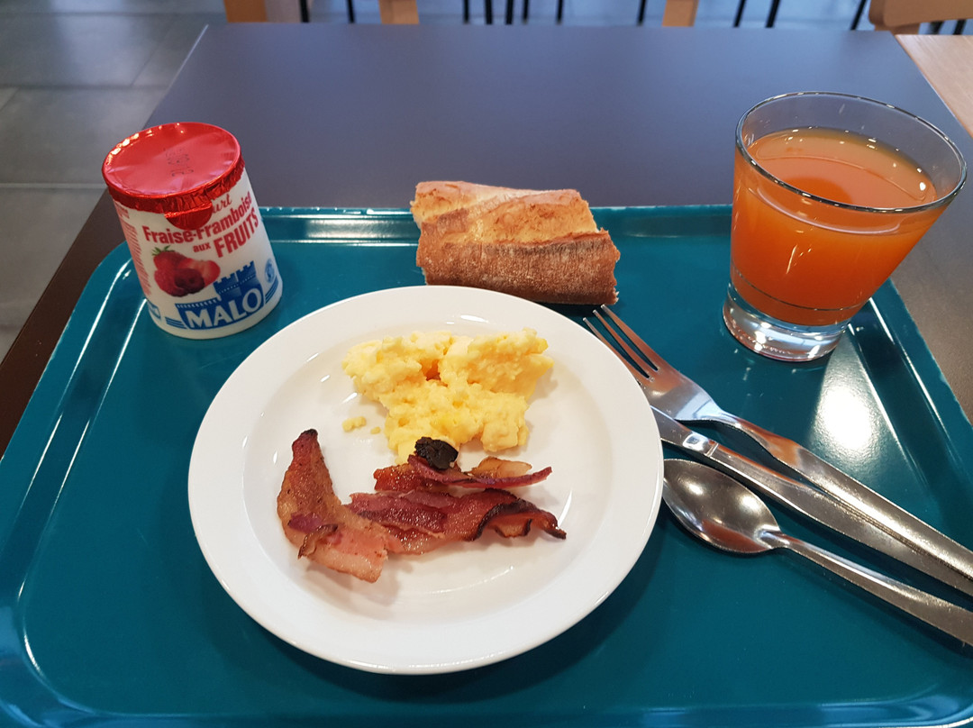 B&B HOTEL La Rochelle Beaulieu Puilboreau主图