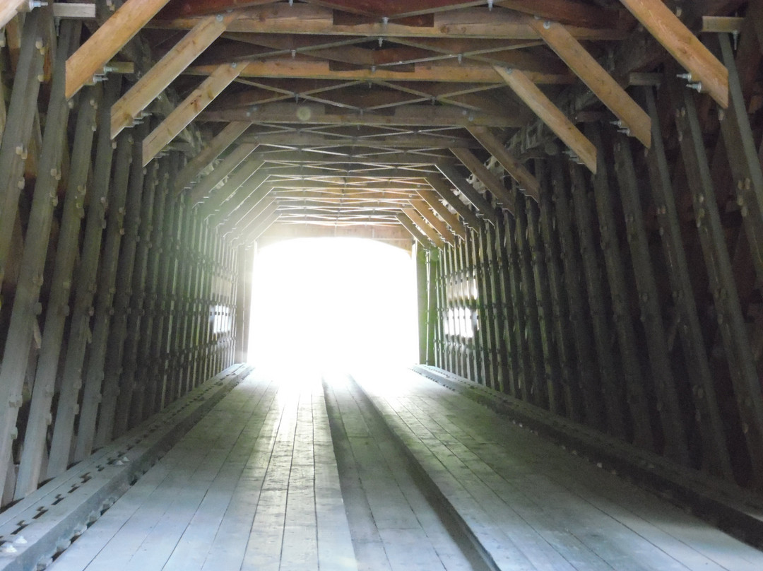 Bartonsville Covered Bridge-Rockingham必去景点