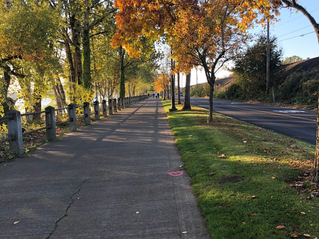 Waterfront Renaissance Trail-温哥华必去景点