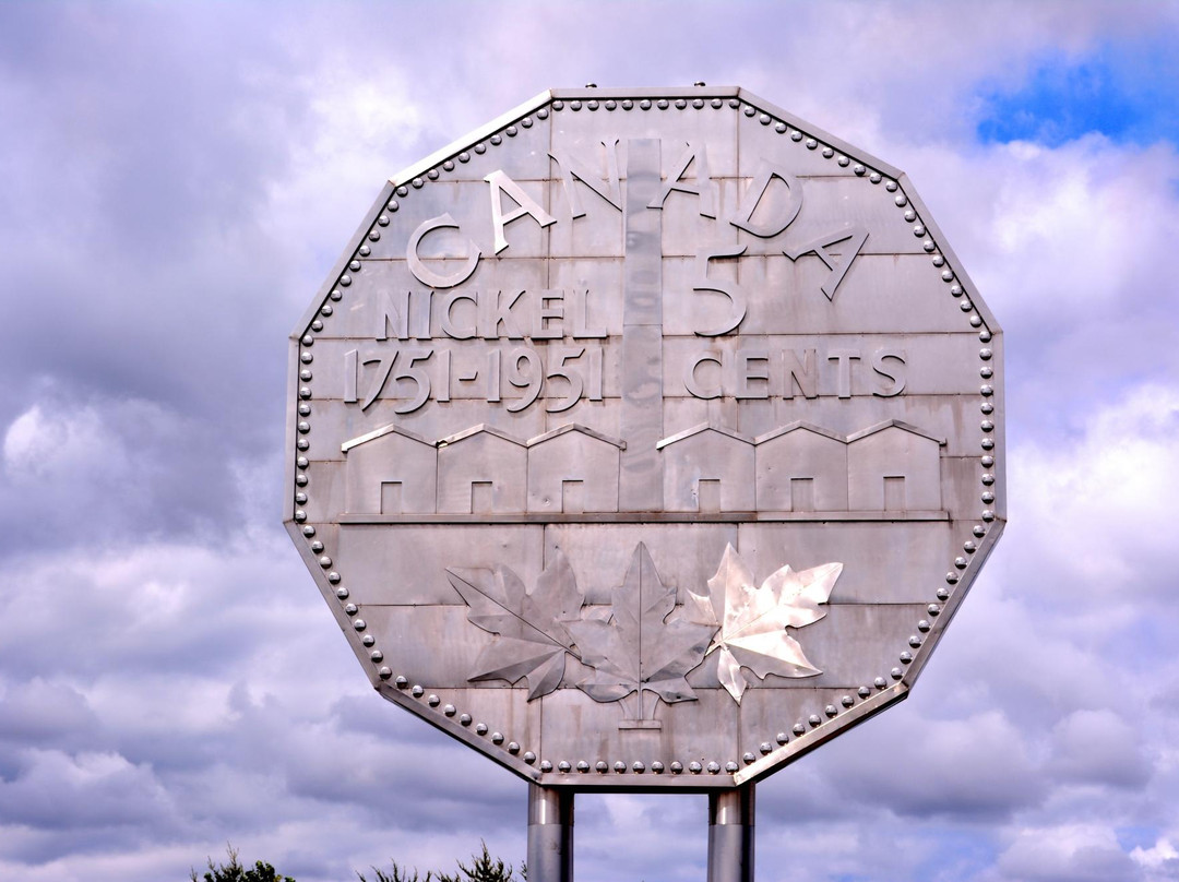 Big Nickel & Dynamic Earth景点图片