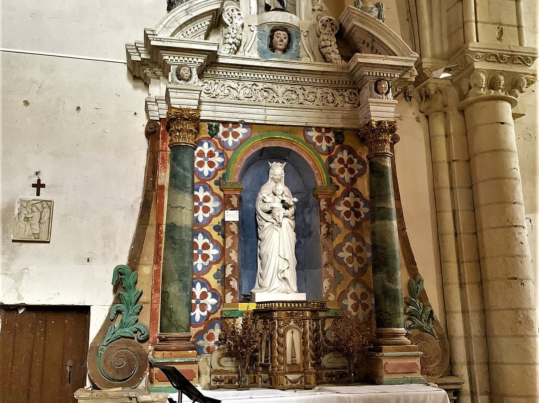 Eglise Saint-Maximin de Mouterre-Silly-Mouterre-Silly必去景点