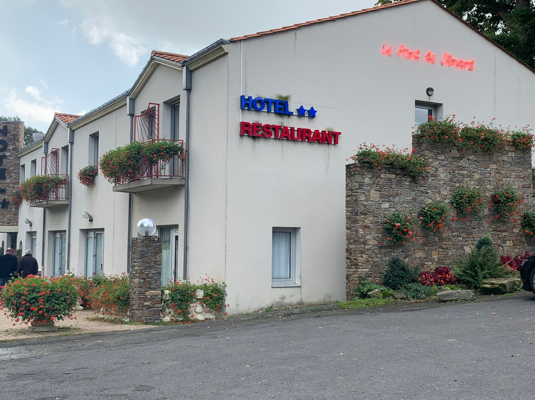 Le Pont de Senard主图