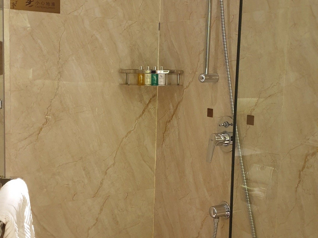 四季春金悦酒店主图