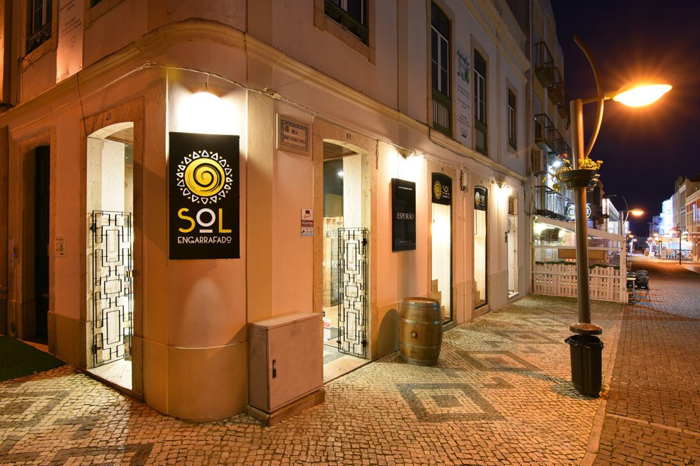 Buarcos旅游景点-Loja Sol Engarrafado