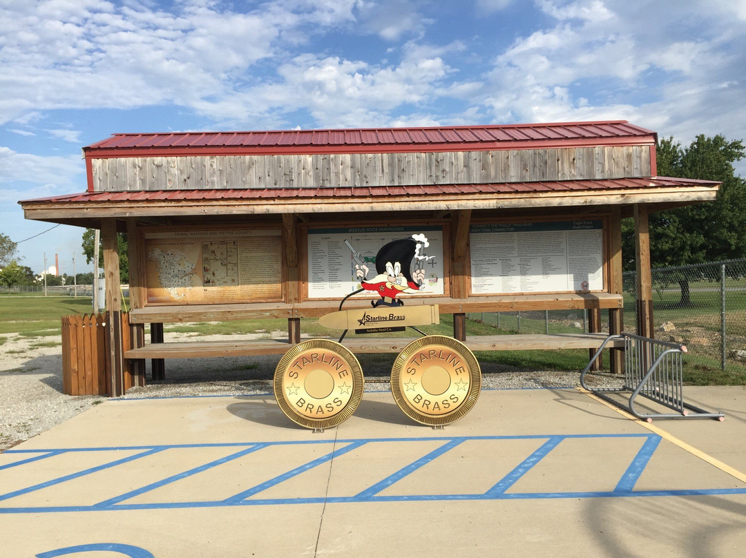 Trails End Monument-锡代利亚必去景点