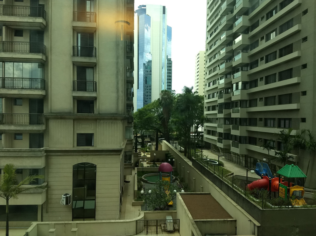 Blue Tree Premium Alphaville主图