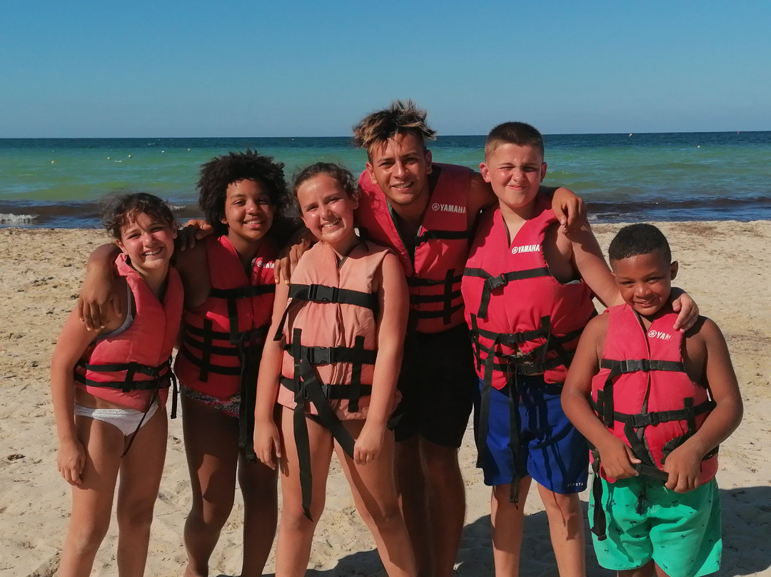 Sangho Zarsis Hotel主图