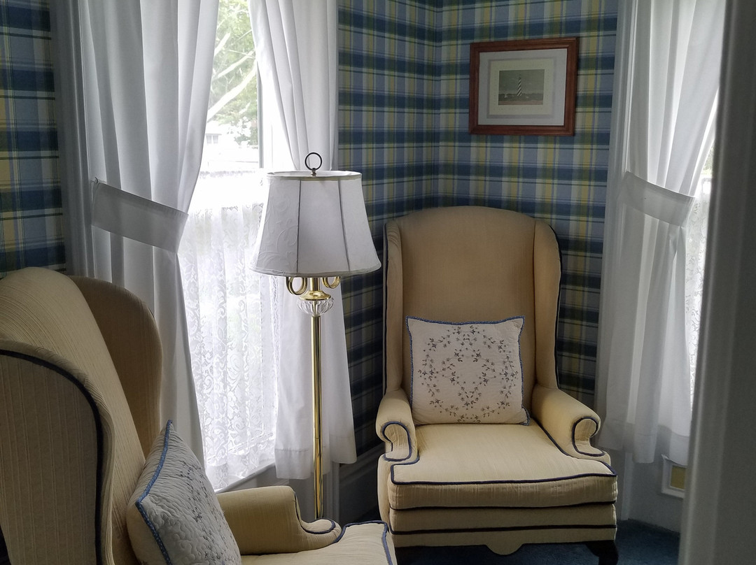 Carriage House Inn Bed & Breakfast主图