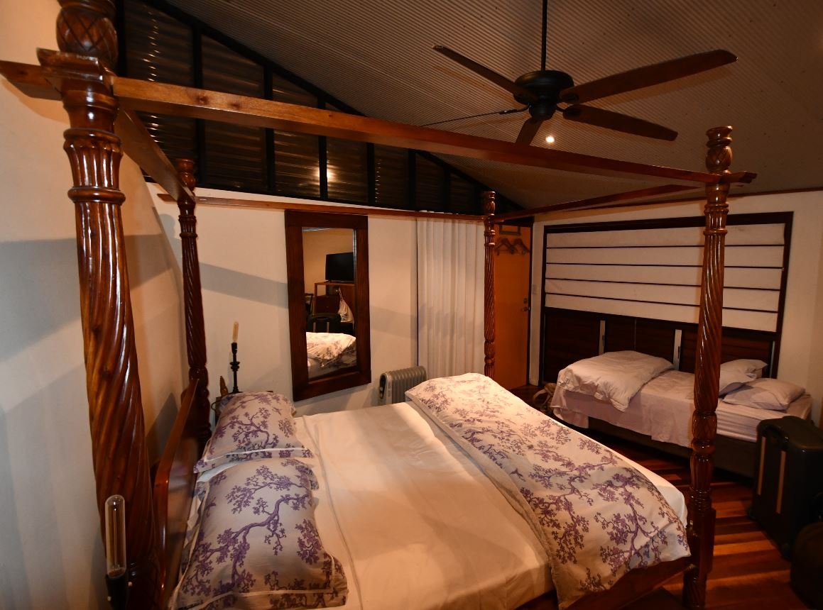The Dome House-官方