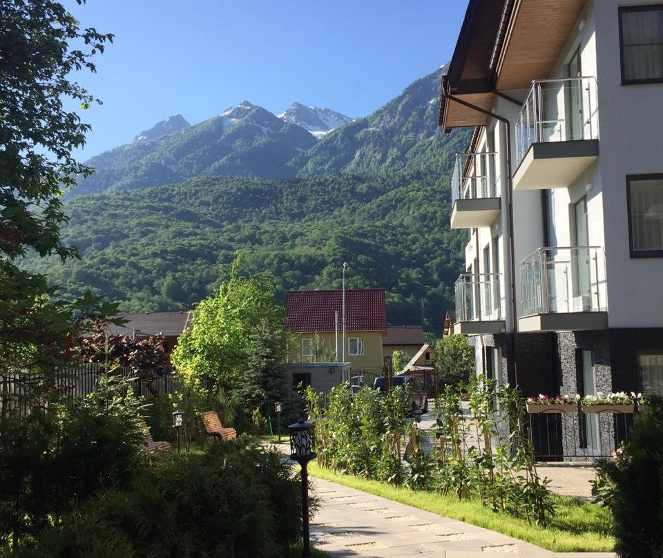 Hills Polyana Hotel & Spa主图