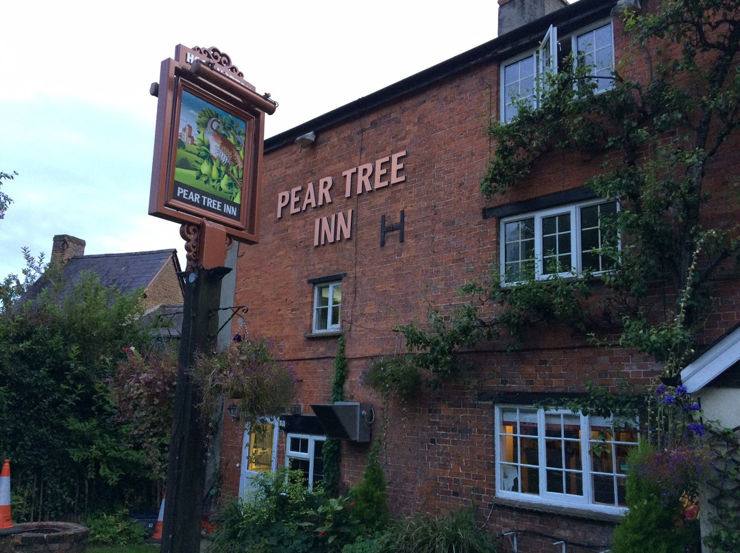 The Pear Tree Inn主图