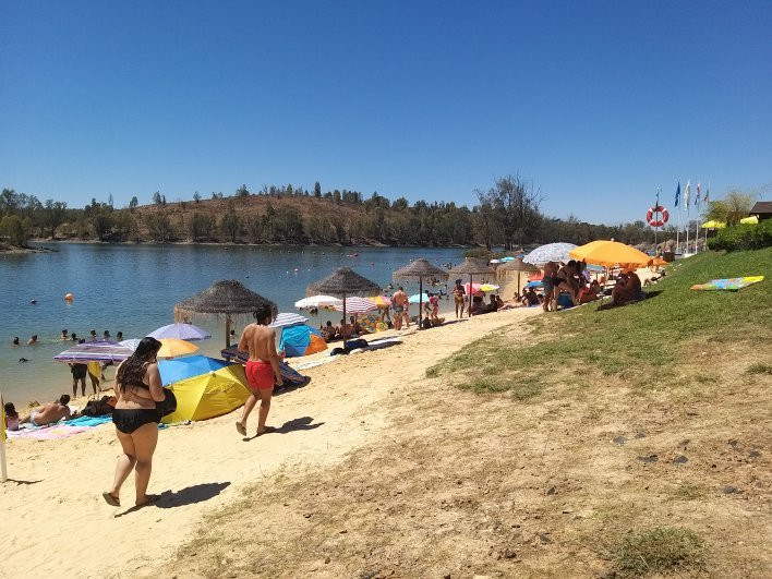 Fluvial Beach Tapada Grande景点图片