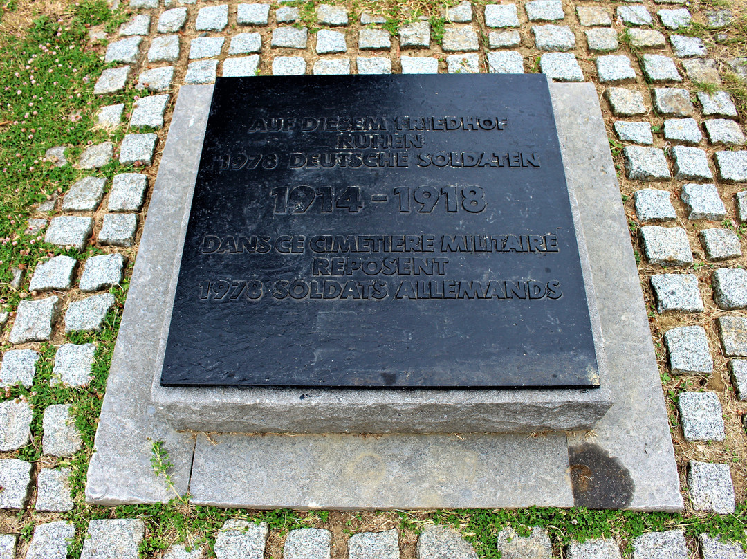 Laventie German cemetery-Laventie必去景点