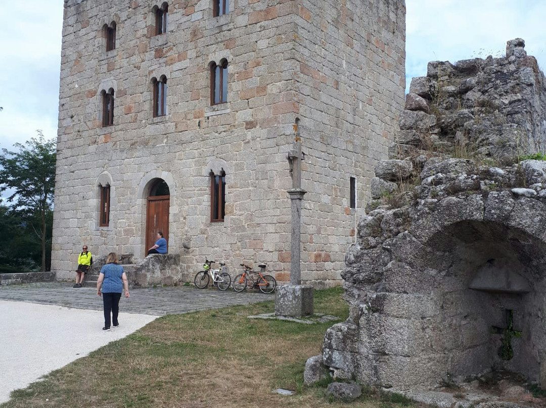Torre del Mariscal Pardo de Cela-Alfoz必去景点