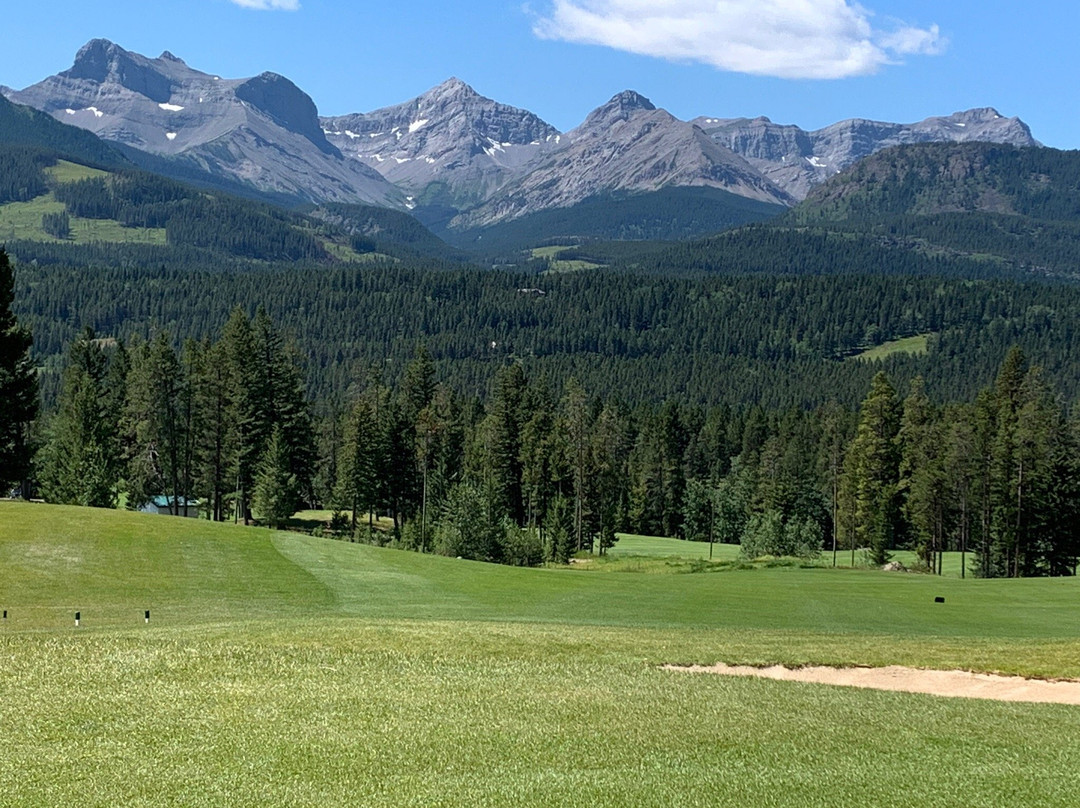 Crowsnest Pass Golf Club景点图片