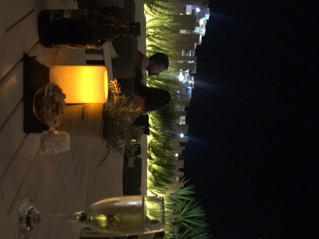 Click Cocktail Bar-埃欧斯岛必去景点