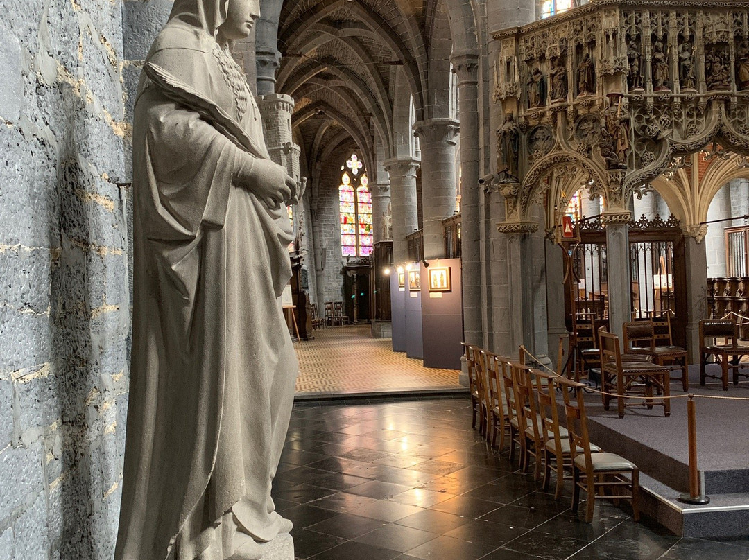 Basilique Saint-Materne景点图片