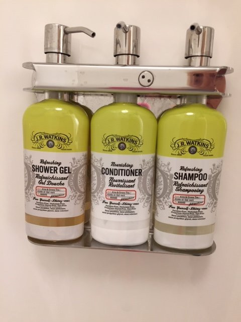 Holiday Inn Express & Suites Iron Mountain By IHG主图