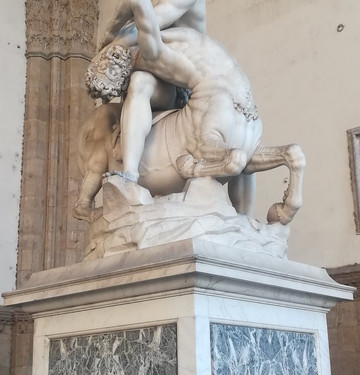 Ercole e il Centauro Nesso-佛罗伦萨必去景点