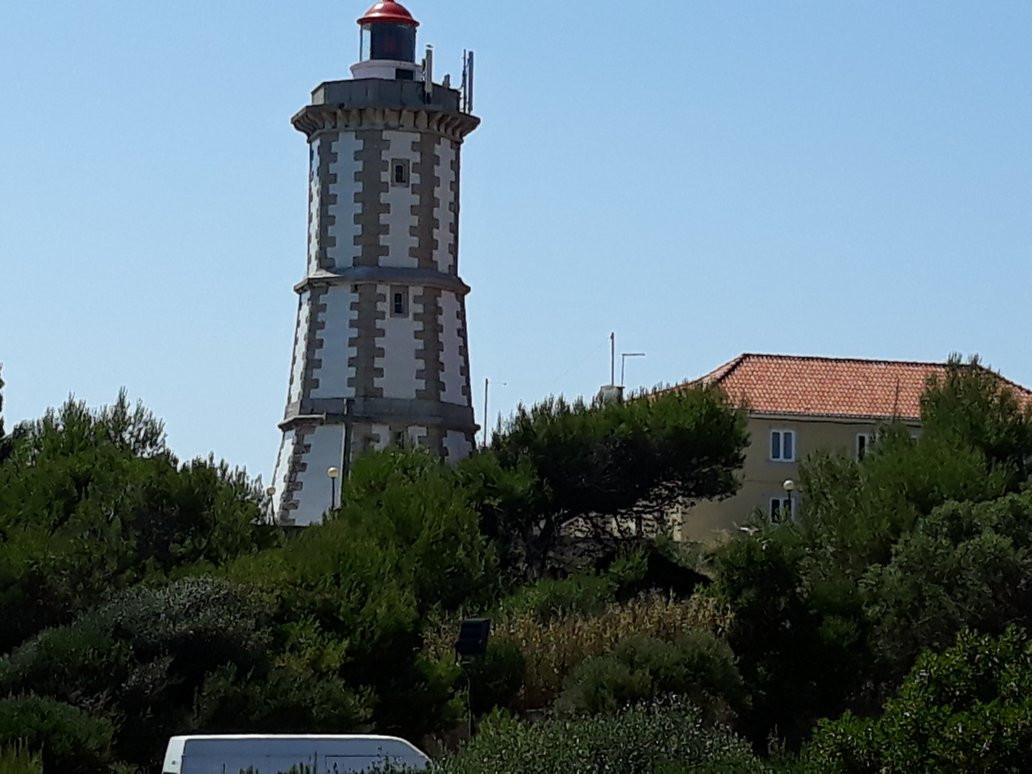 Farol da Guia-卡斯凯什必去景点