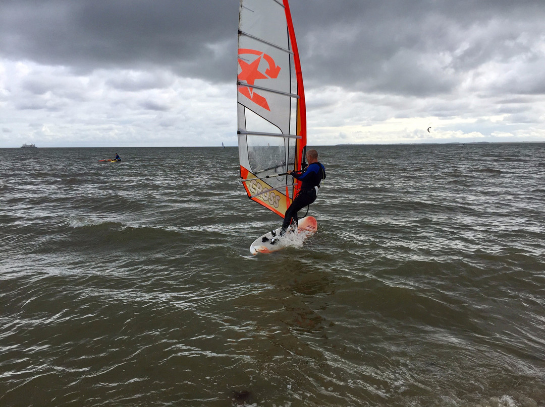 Nieblumer Windsurfing Schule景点图片