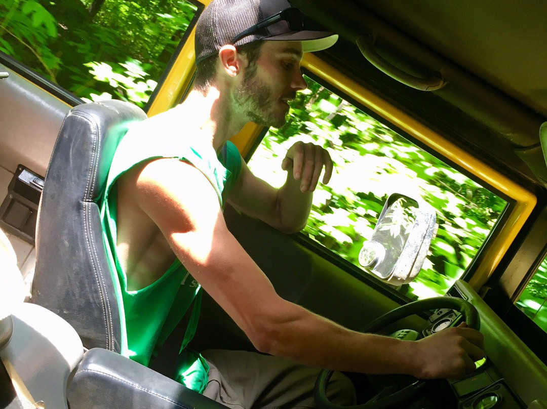 Horseshoe Hummer Tours-巴利必去景点