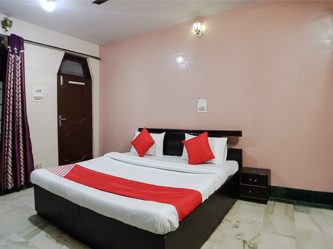 OYO 29237 Hotel Rajveer主图