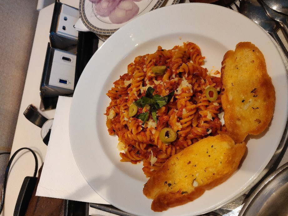 Ranjee's Hotel主图