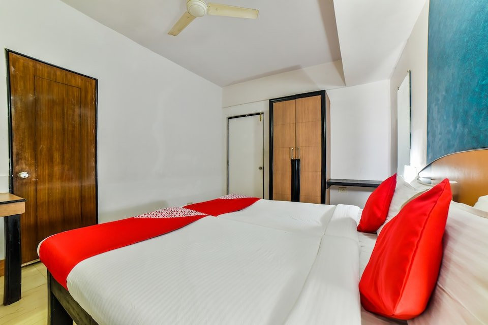 Super Townhouse Margao Near Railway Station Formerly Hotel Tanish主图