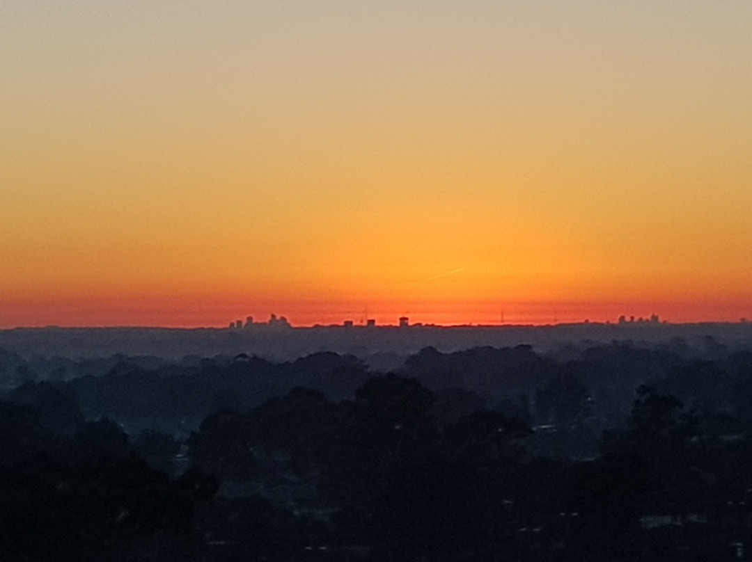 悉尼利物浦美居酒店主图