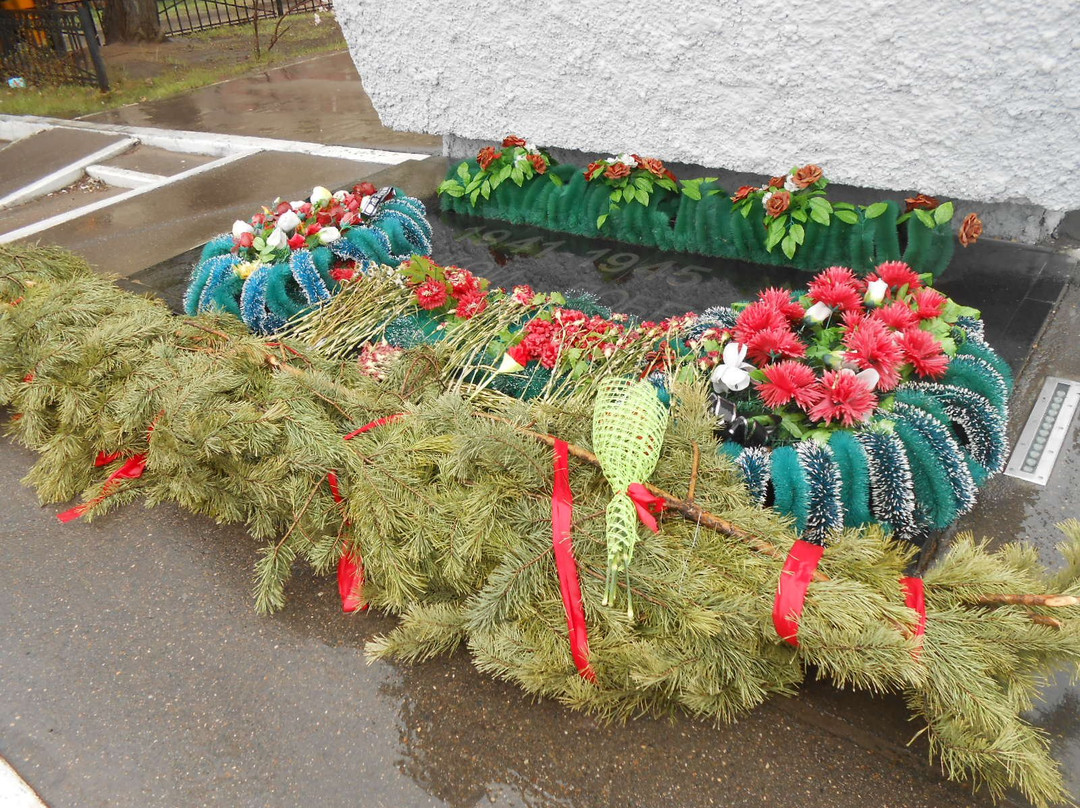 Monument to the Soldiers of the Tank Column Komsomolets Zabaikalya-赤塔必去景点