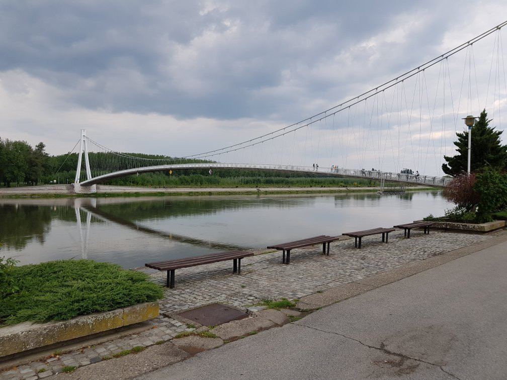 Pedestrian Bridge-奥西耶克必去景点