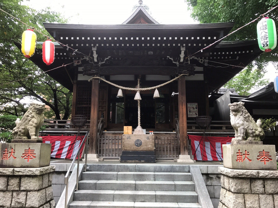 Uka Hachiman Shrine景点图片