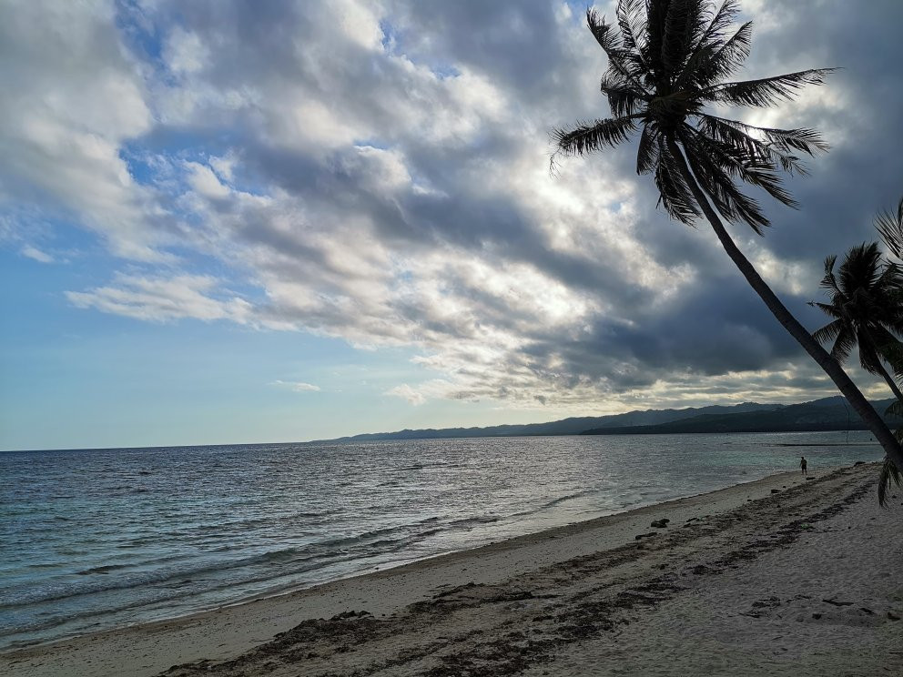 Sunny Shine Beach Resort主图