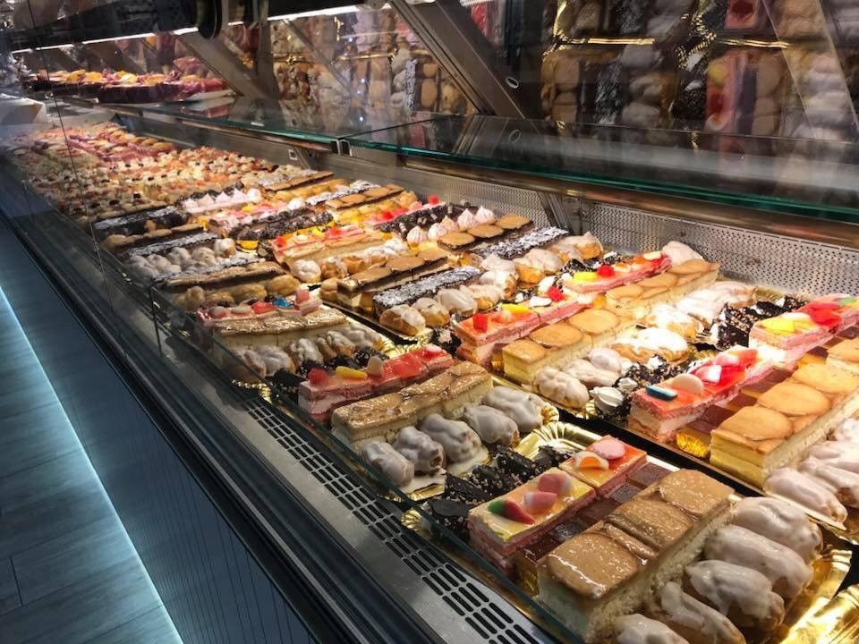 Villaverde del Rio餐馆和美食-Obrador La Canela