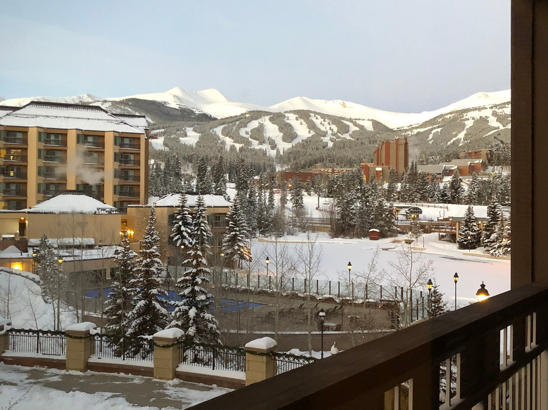 大街车站酒店主图