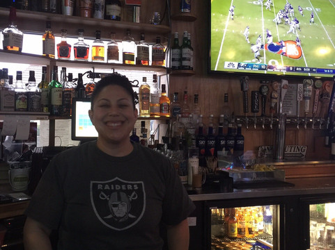 Clayton餐馆和美食-Pavillion Bar & Grill